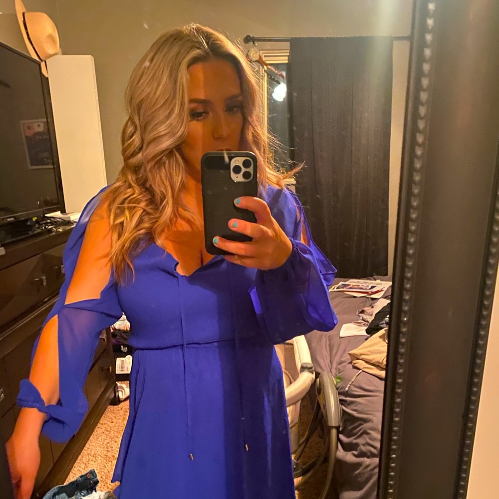 Blue cocktail dress - flowy chiffon material
